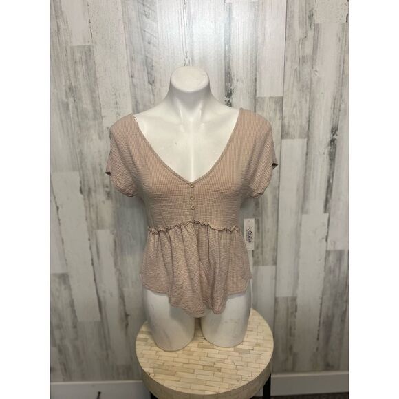 Kirious tan blouse - Picture 1 of 6